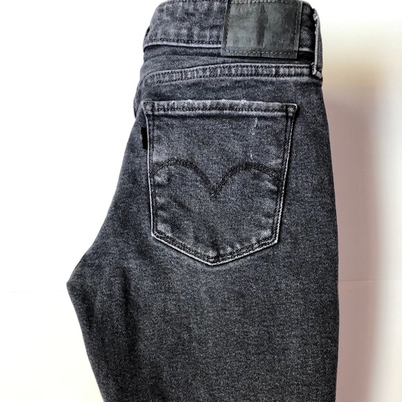 LEVIS 711 SKINNY JEANS WOMENS - Picture 2 of 5